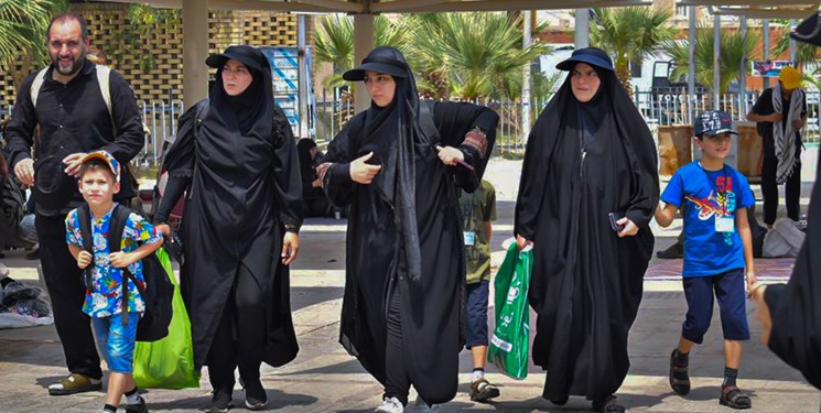 السفير الإيراني في العراق: زيارة الأربعين ليست مجانية