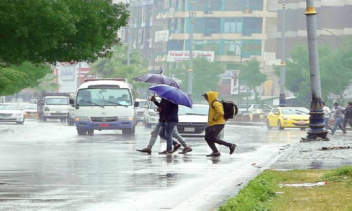 الانواء الجوية: عواصف وأمطار غزيرة تضرب 3 محافظات وتحذيرات من الغزارة الليلة