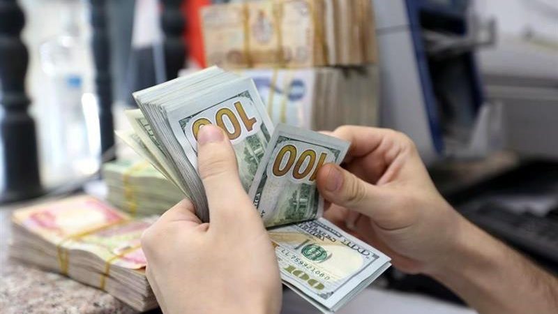 بفارق 16 الف عن السعر الرسمي.. تعرف على أسعار الصرف هذا اليوم