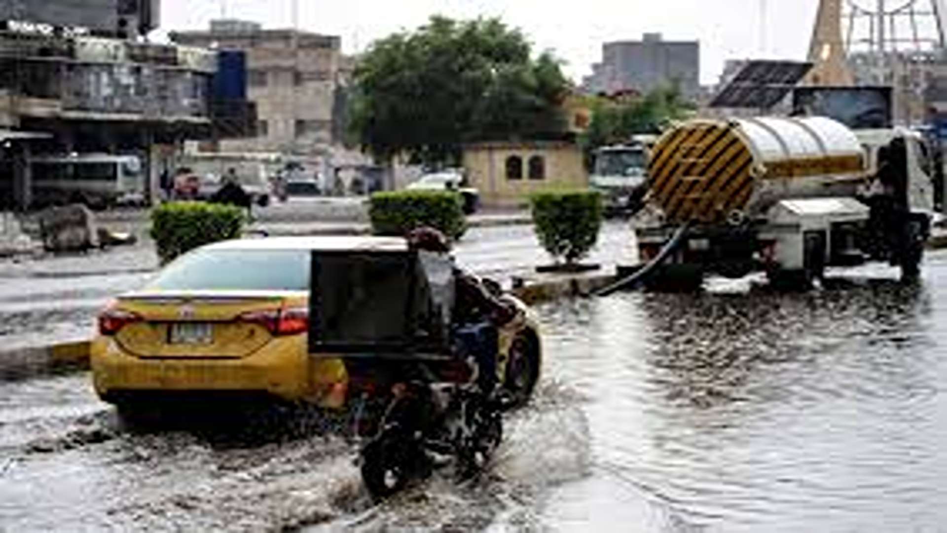 أجواء شتوية وأمطار غزيرة رعدية في 14 محافظة