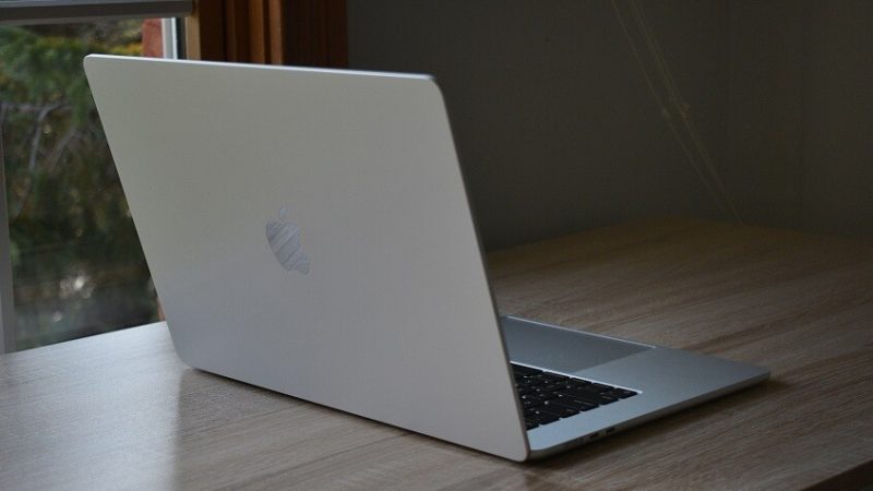 آبل تعلن عن حواسب MacBook Air الجديدة