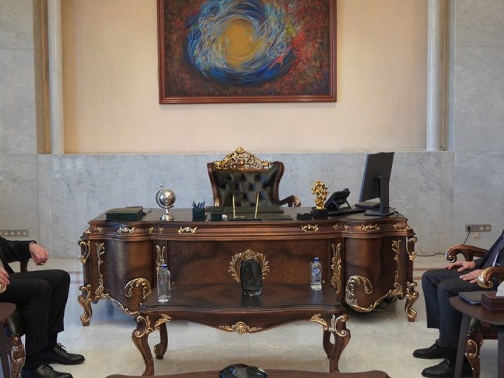 بغداد تجدد دعوتها للشرع لحضور القمة العربية